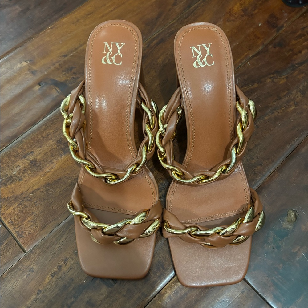 NYX heels size 9.5 NWT
